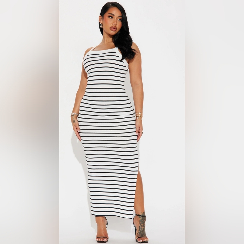 Heart Hips One Shoulder Black and White Dress